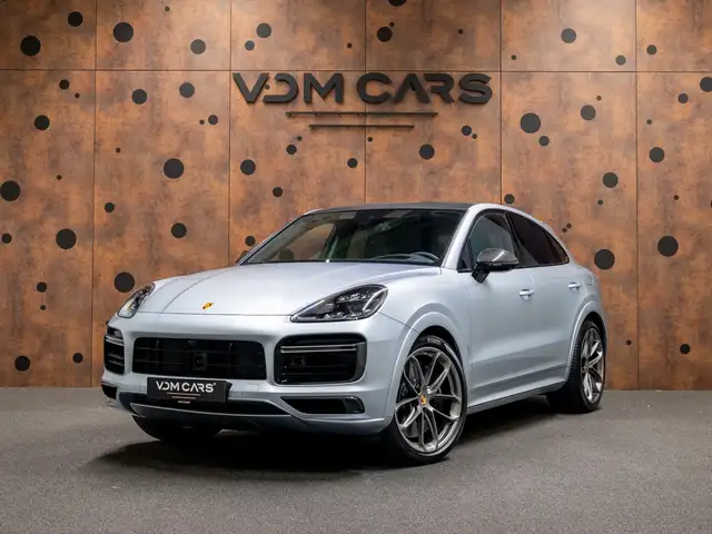 2023 Porsche Cayenne in Grey for sale