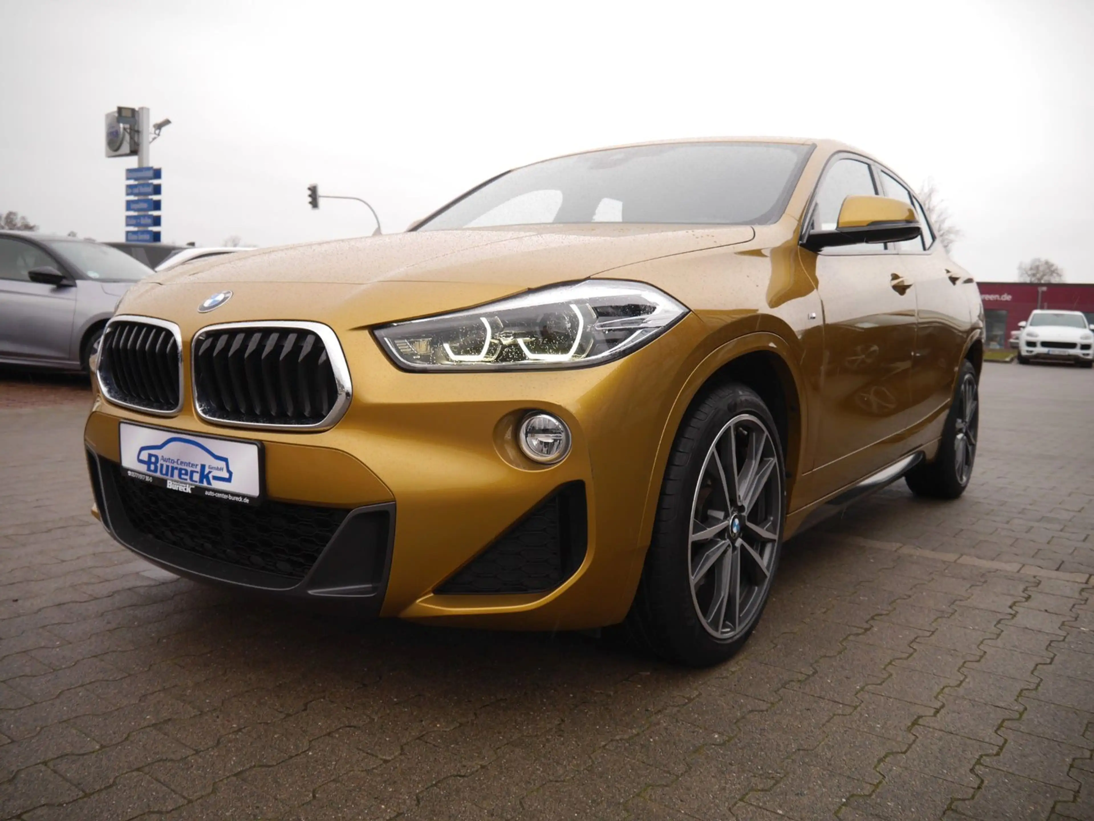 BMW X2 sDrive 18 d M-Paket  Navi/LED/SHZ/Kamera — photo 2