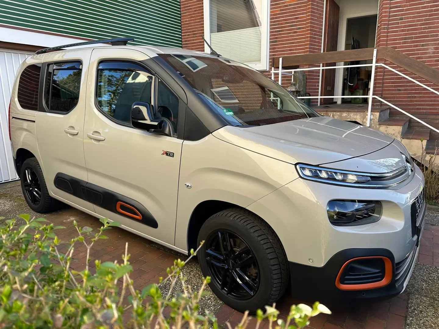 Citroen Berlingo Berlingo M BlueHDi 100 FEEL PACK Grau - 2