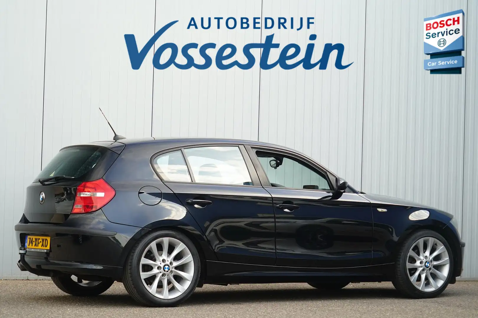 BMW 116 1-serie 116i / NL-Auto / Climate / Cruise Control Zwart - 2