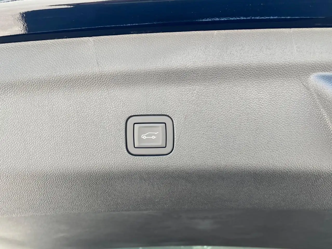 GMC Yukon снимка GMC Yukon