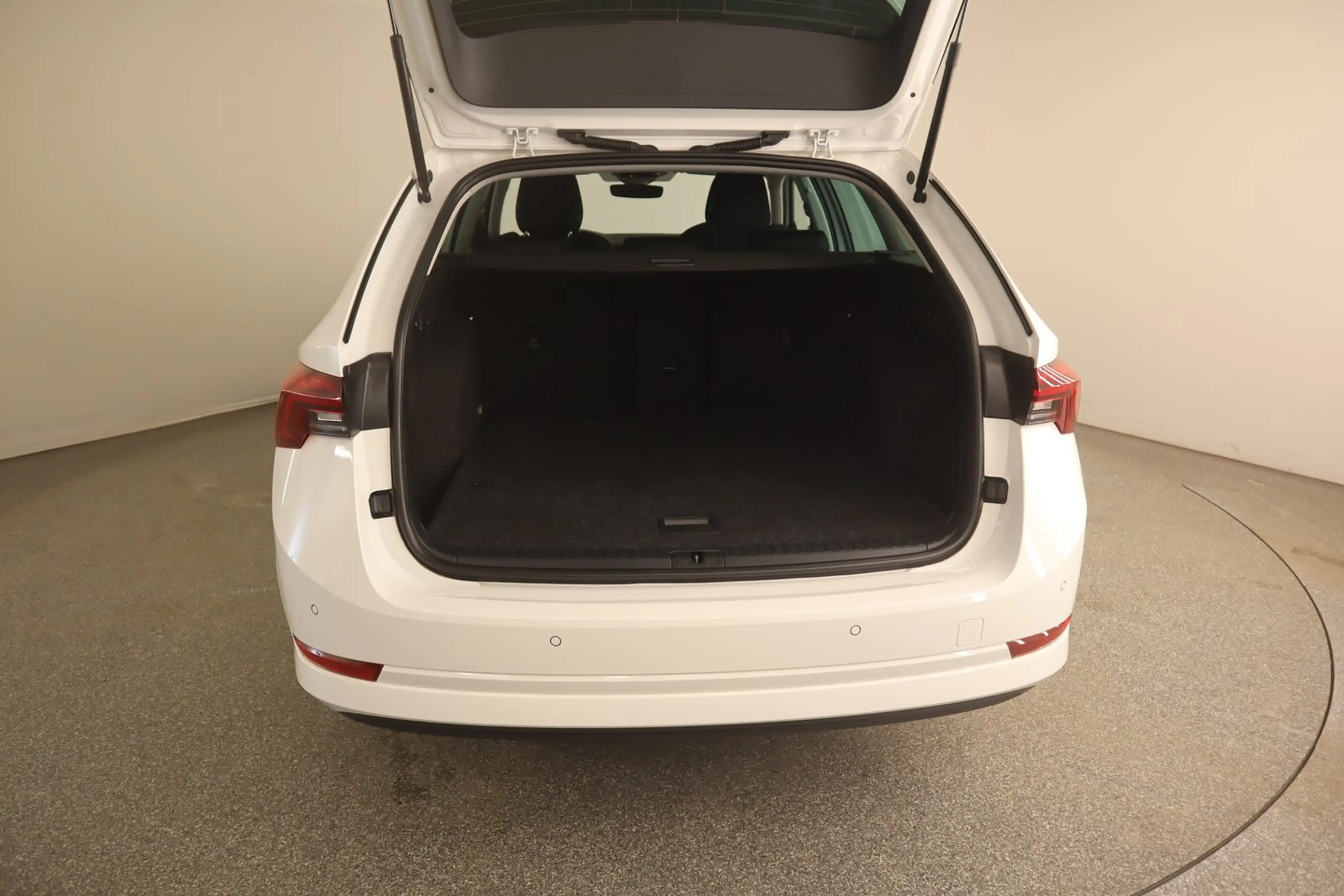 Skoda Octavia Style TDI DSG — photo 13