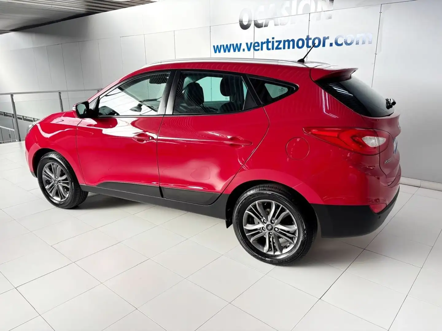 Hyundai iX35 1.6 GDi Klass 4x2 Rojo - 2