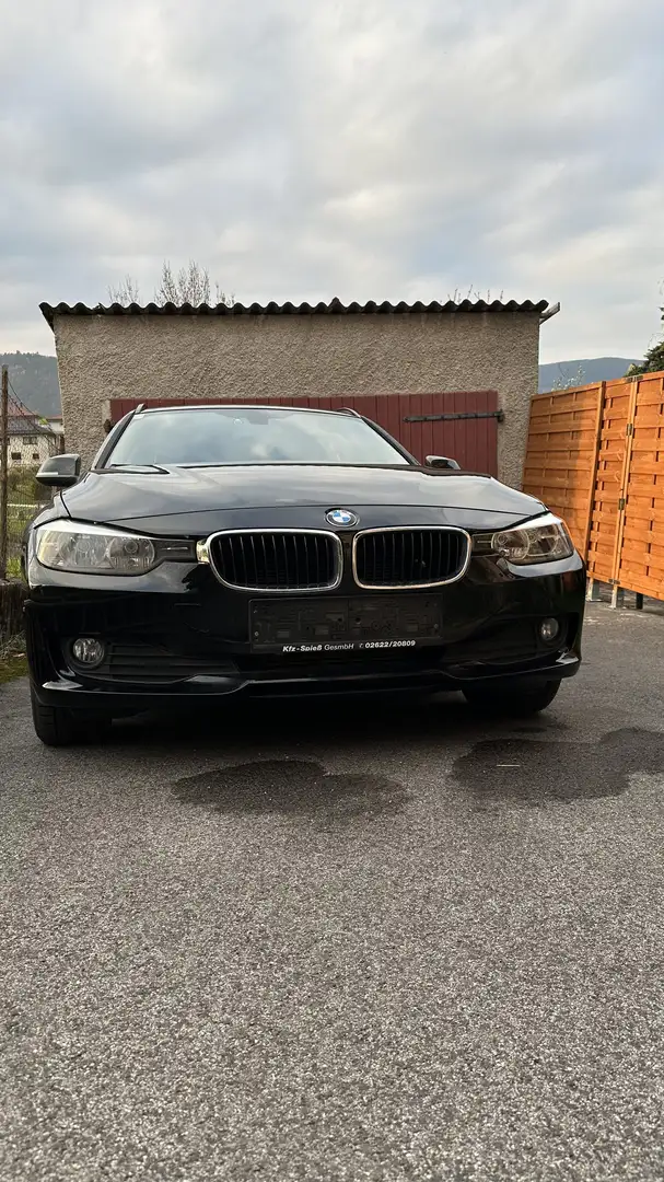 BMW 320 320d xDrive Touring Österreich-Paket - 2
