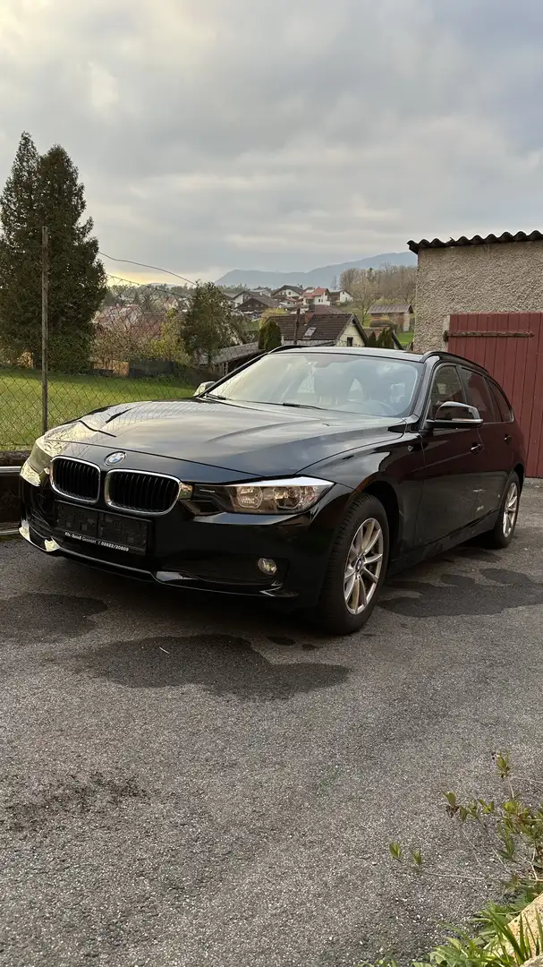 BMW 320 320d xDrive Touring Österreich-Paket - 1
