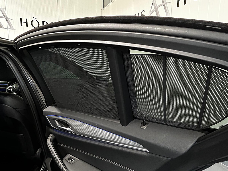 BMW 518 d Aut.//M-Paket//SCHIEBEDACH//HEAD-UP//MEMORY//... — photo 12