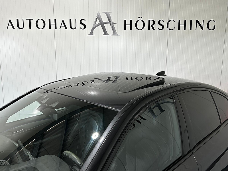 BMW 518 d Aut.//M-Paket//SCHIEBEDACH//HEAD-UP//MEMORY//... — photo 4