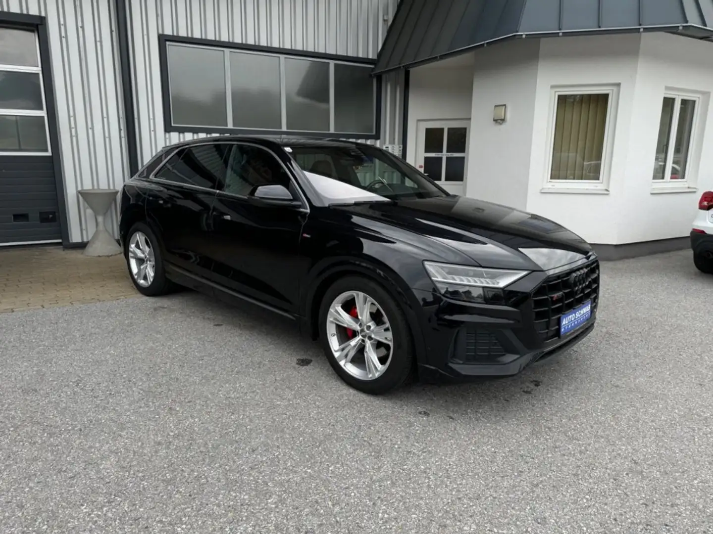 Audi Q8 50TDI quattro *MATRIX,LUFT,AHV,LEDER* Noir - 1