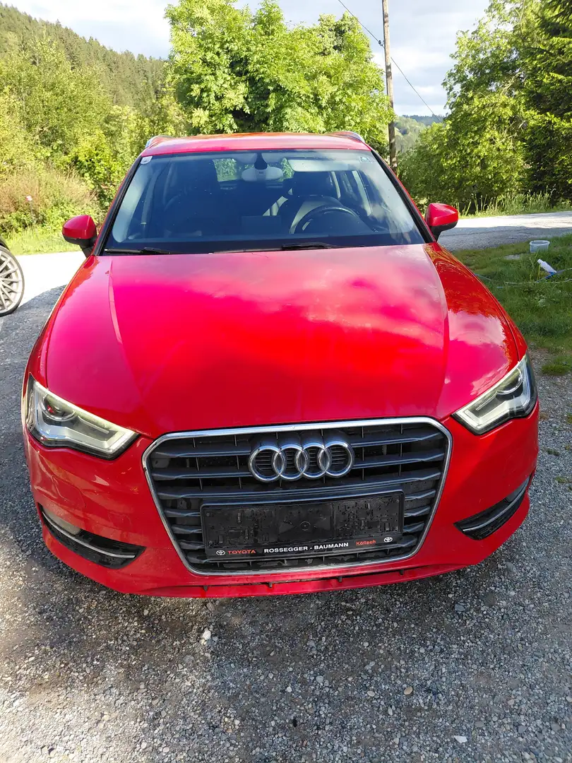 Audi A3 A3 SB 1,4 TFSI Ambiente Ambiente Rot - 1
