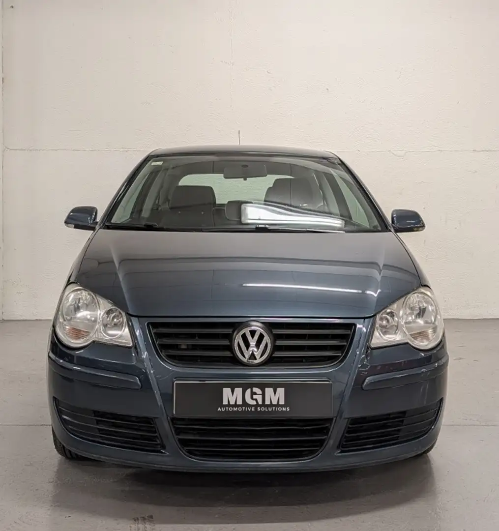 Volkswagen Polo 1.4TDI Advance Gris - 1