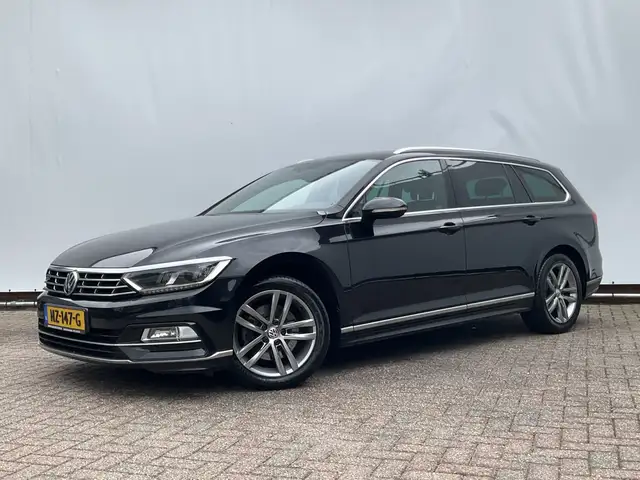 Volkswagen Passat view 12