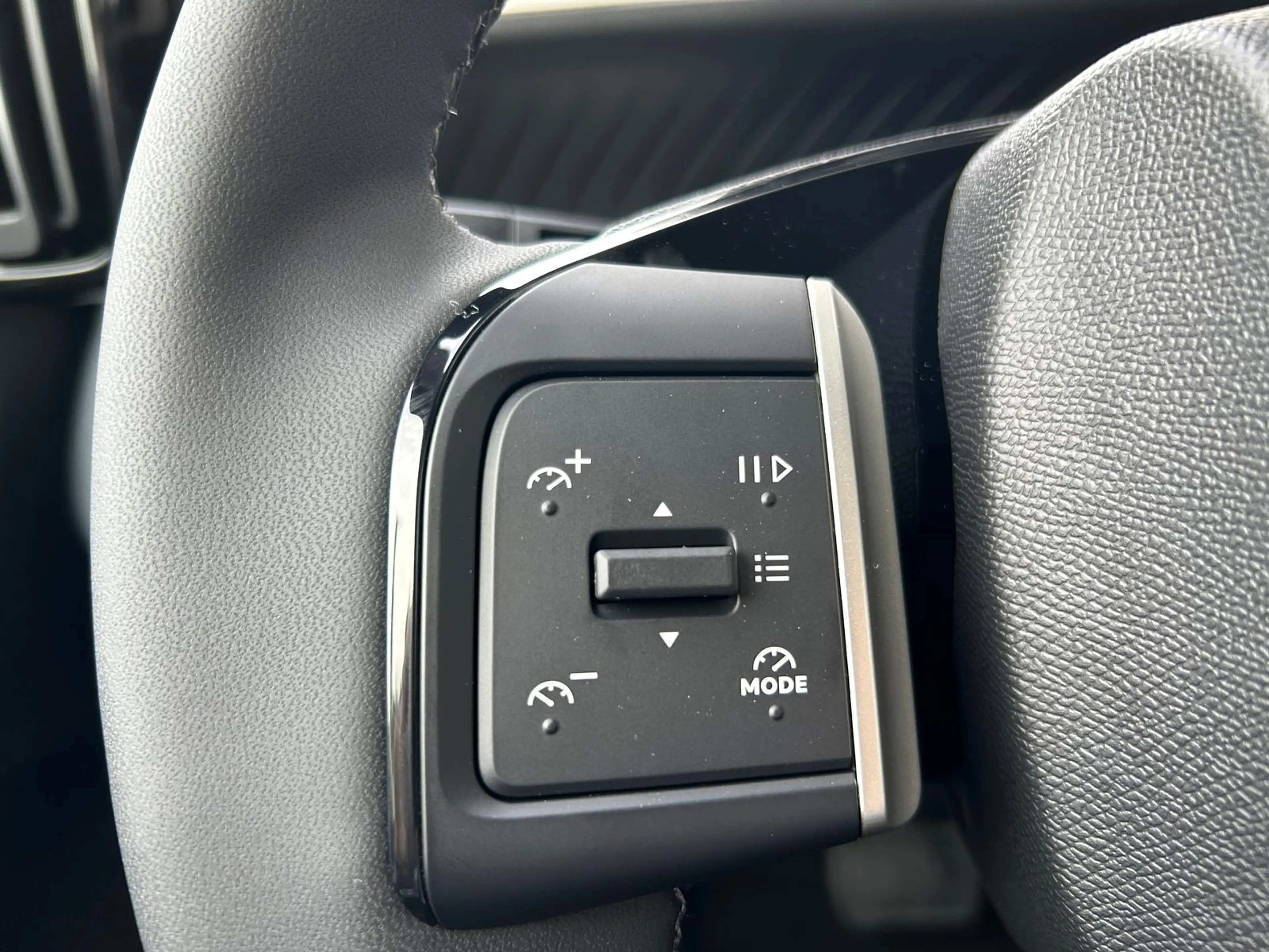 Citroen C3 Aircross 145 MAX Navi Winter-Paket 3D Navi — photo 11