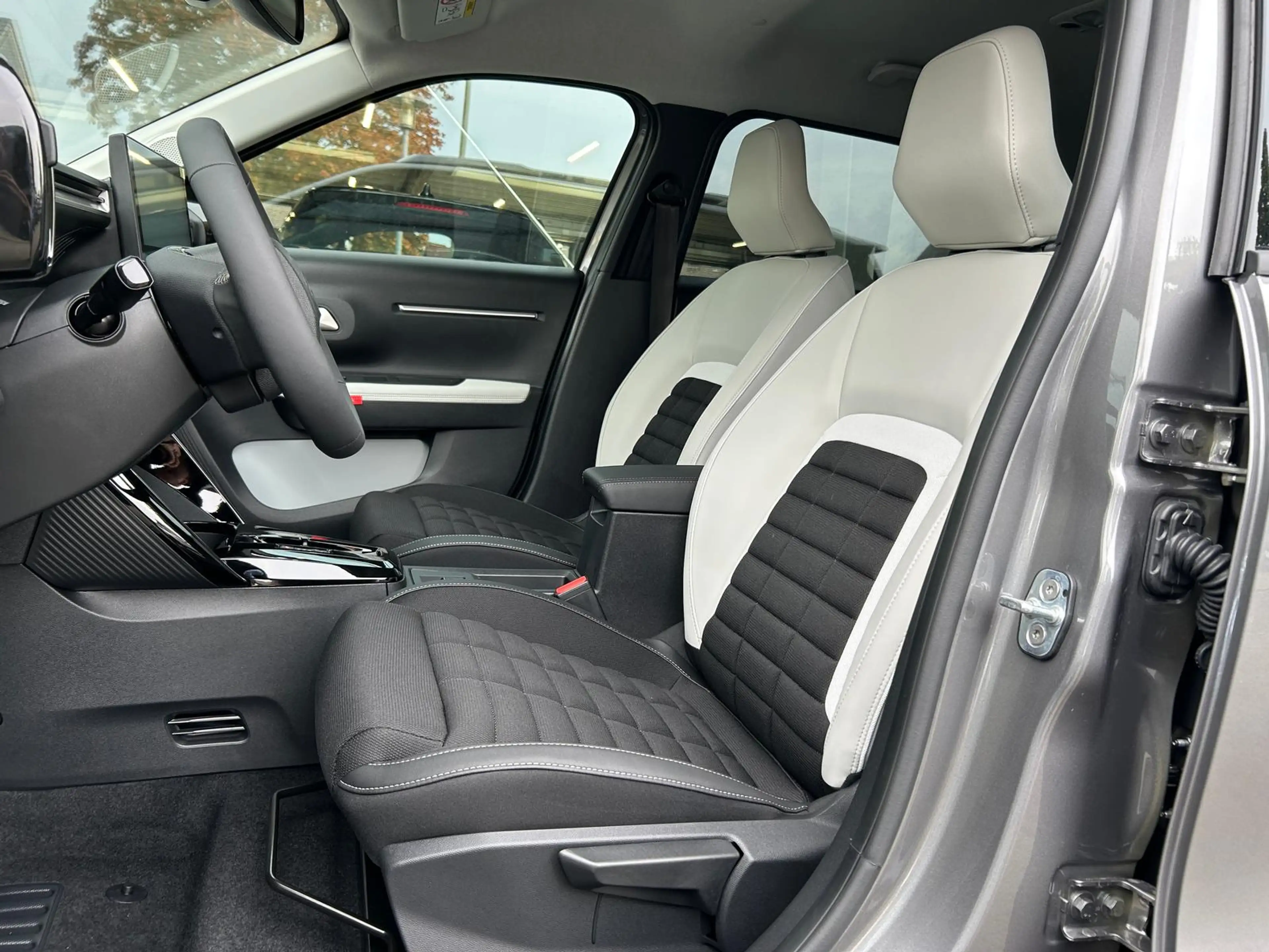 Citroen C3 Aircross 145 MAX Navi Winter-Paket 3D Navi — photo 14
