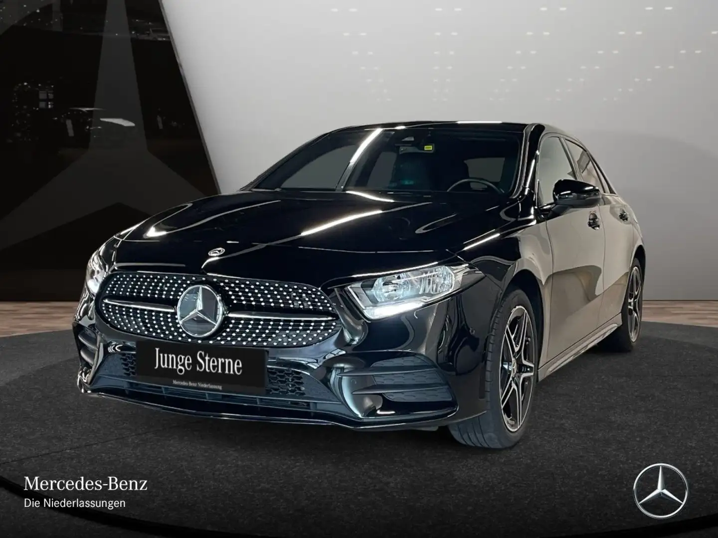 Mercedes-Benz A 250 e AMG+NIGHT+KAMERA+TOTW+8G Schwarz - 2
