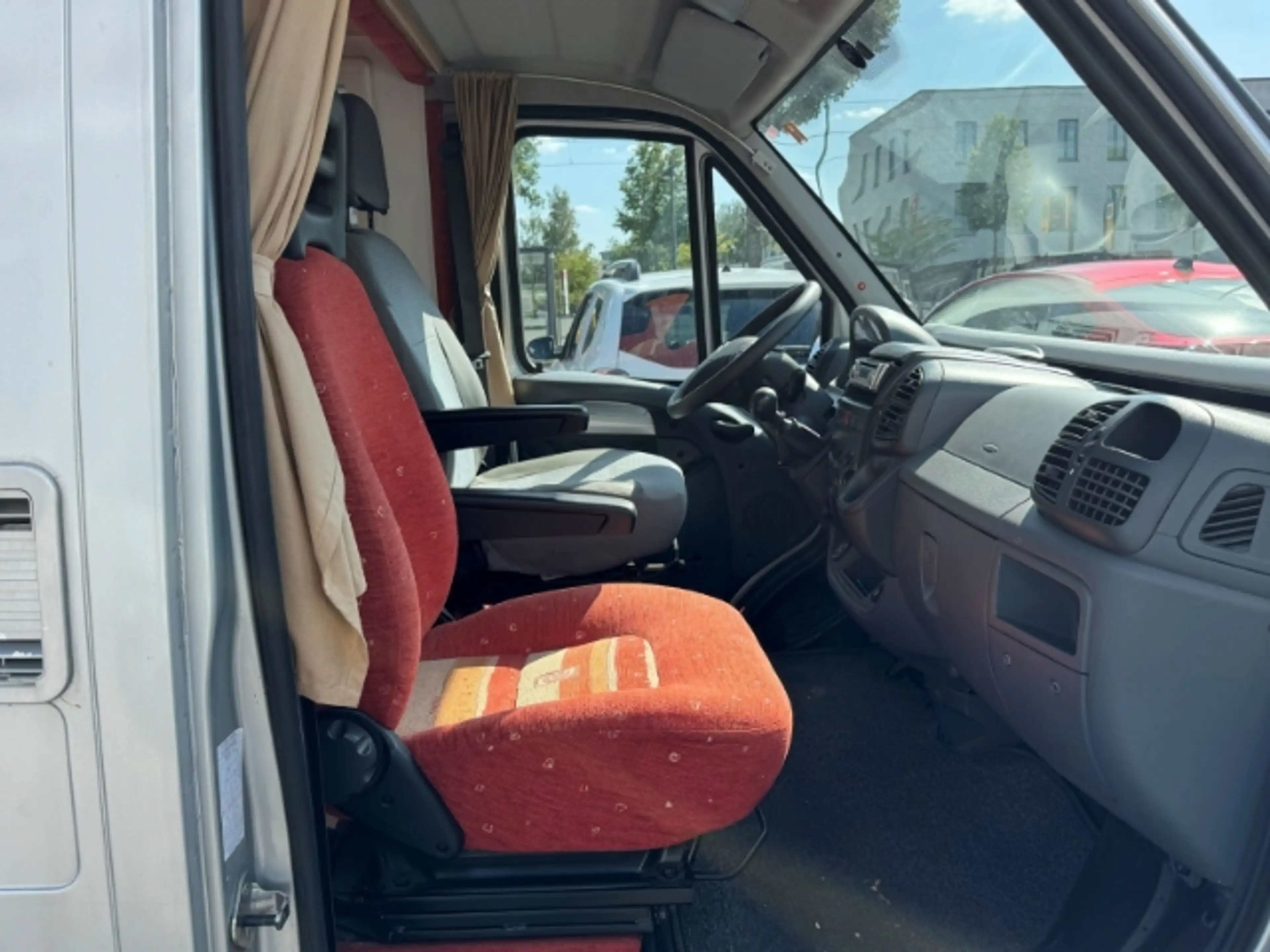 Citroen Jumper 33LH 2.8 HDi -HDi130 Wohnmobil — photo 4