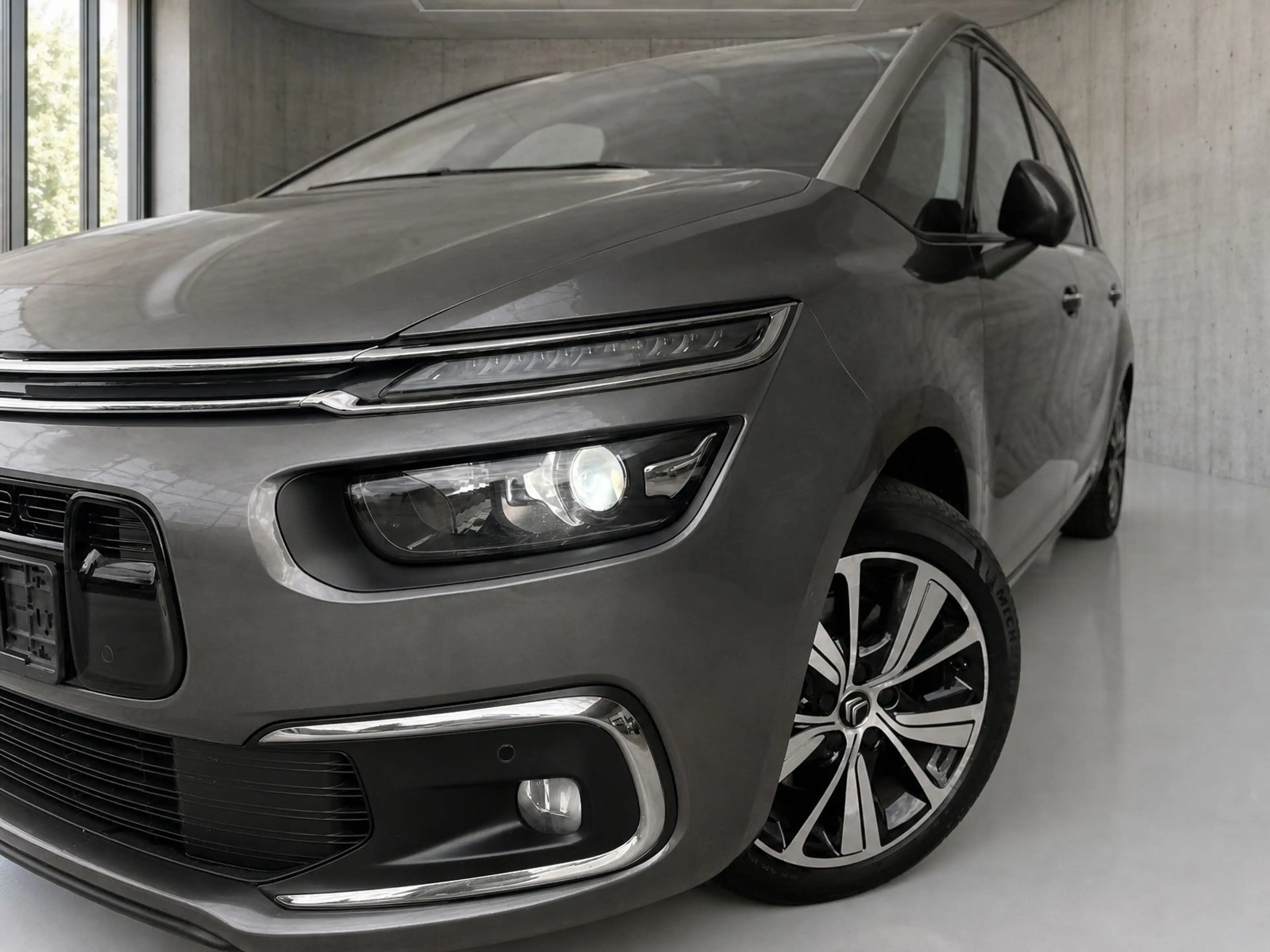 Citroen Grand C4 Picasso *360°*RFK*DAB*Navi*LED*7-Sitzer* — photo 11