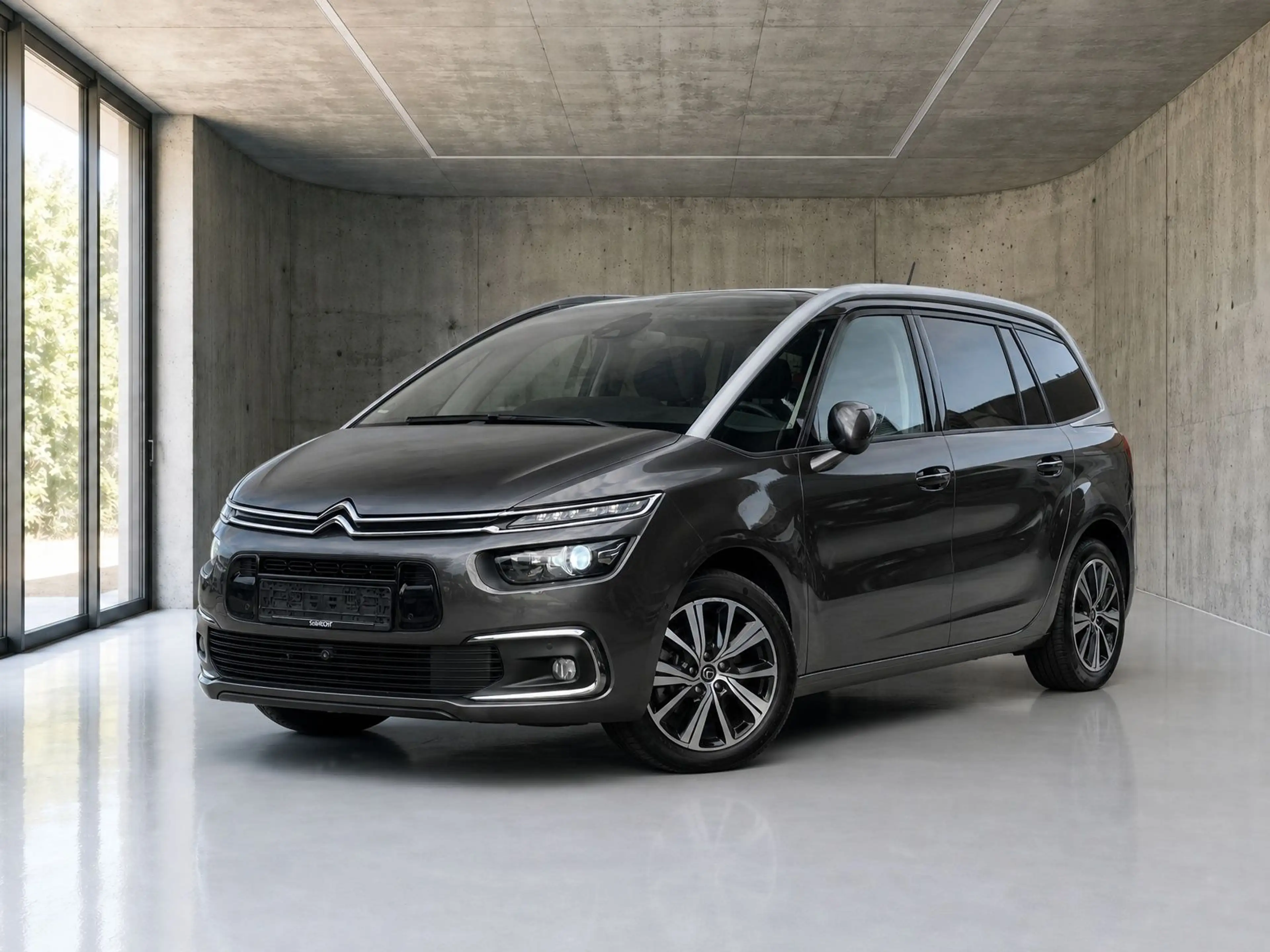 Citroen Grand C4 Picasso *360°*RFK*DAB*Navi*LED*7-Sitzer*