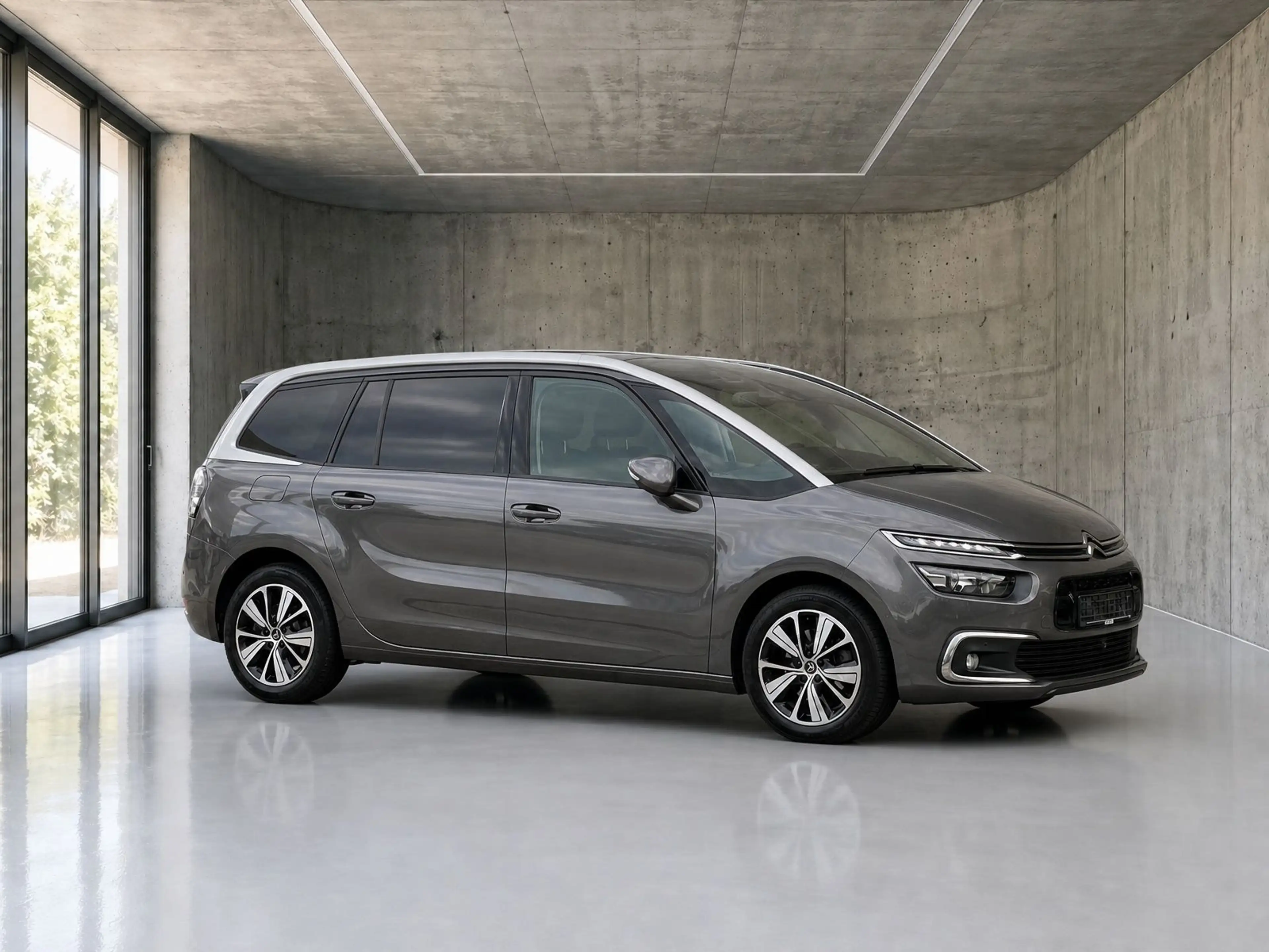 Citroen Grand C4 Picasso *360°*RFK*DAB*Navi*LED*7-Sitzer* — photo 8
