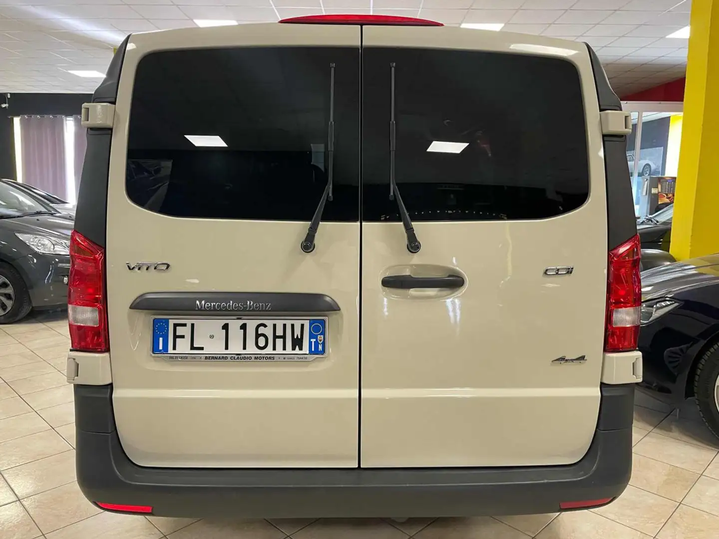 Mercedes-Benz Vito 2.2 114 CDI PC-SL Mixto Long *4X4/AUTOMATICO/PELLE Beige - 2