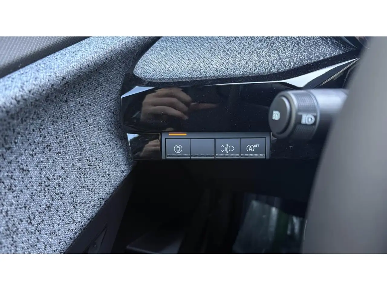 Renault Clio Citadine 5 portes — photo 14