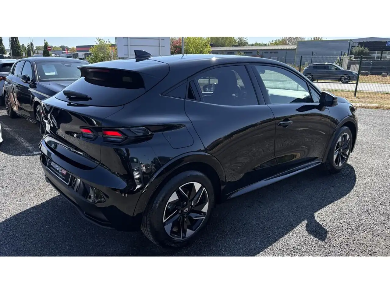 Renault Clio Citadine 5 portes — photo 29