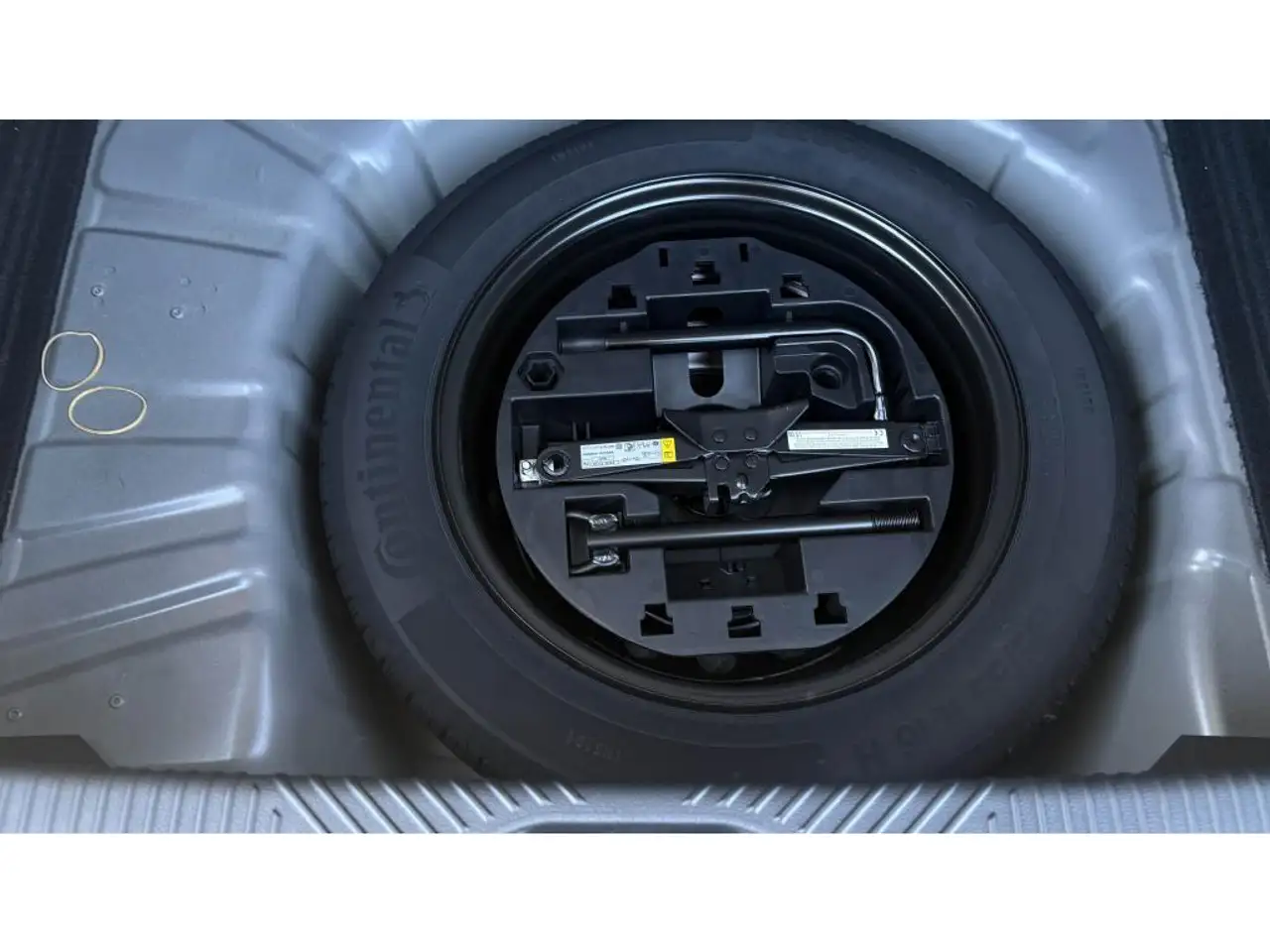 Renault Clio Citadine 5 portes — photo 25