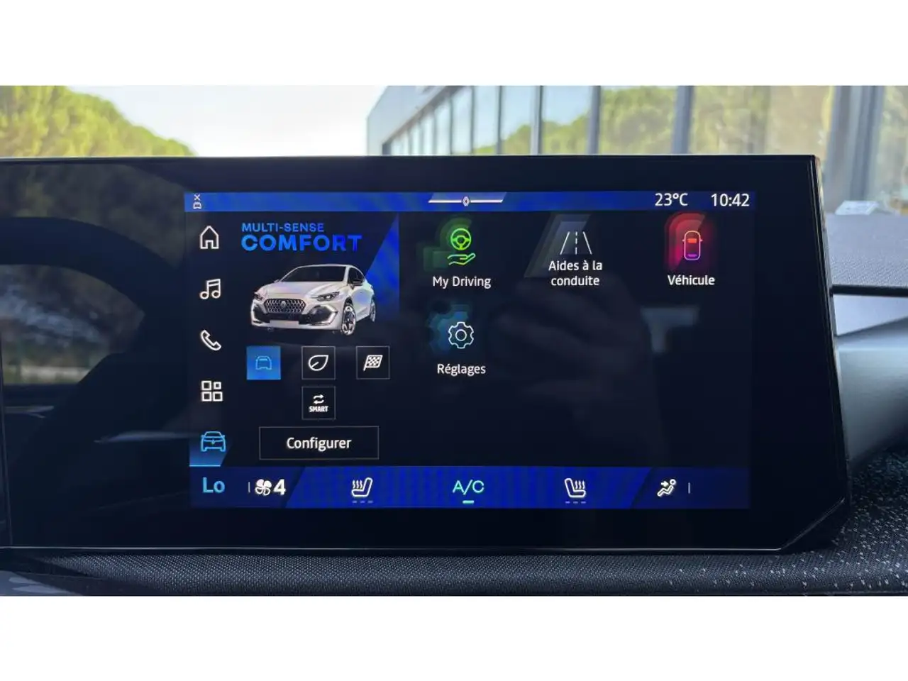 Renault Clio Citadine 5 portes — photo 10