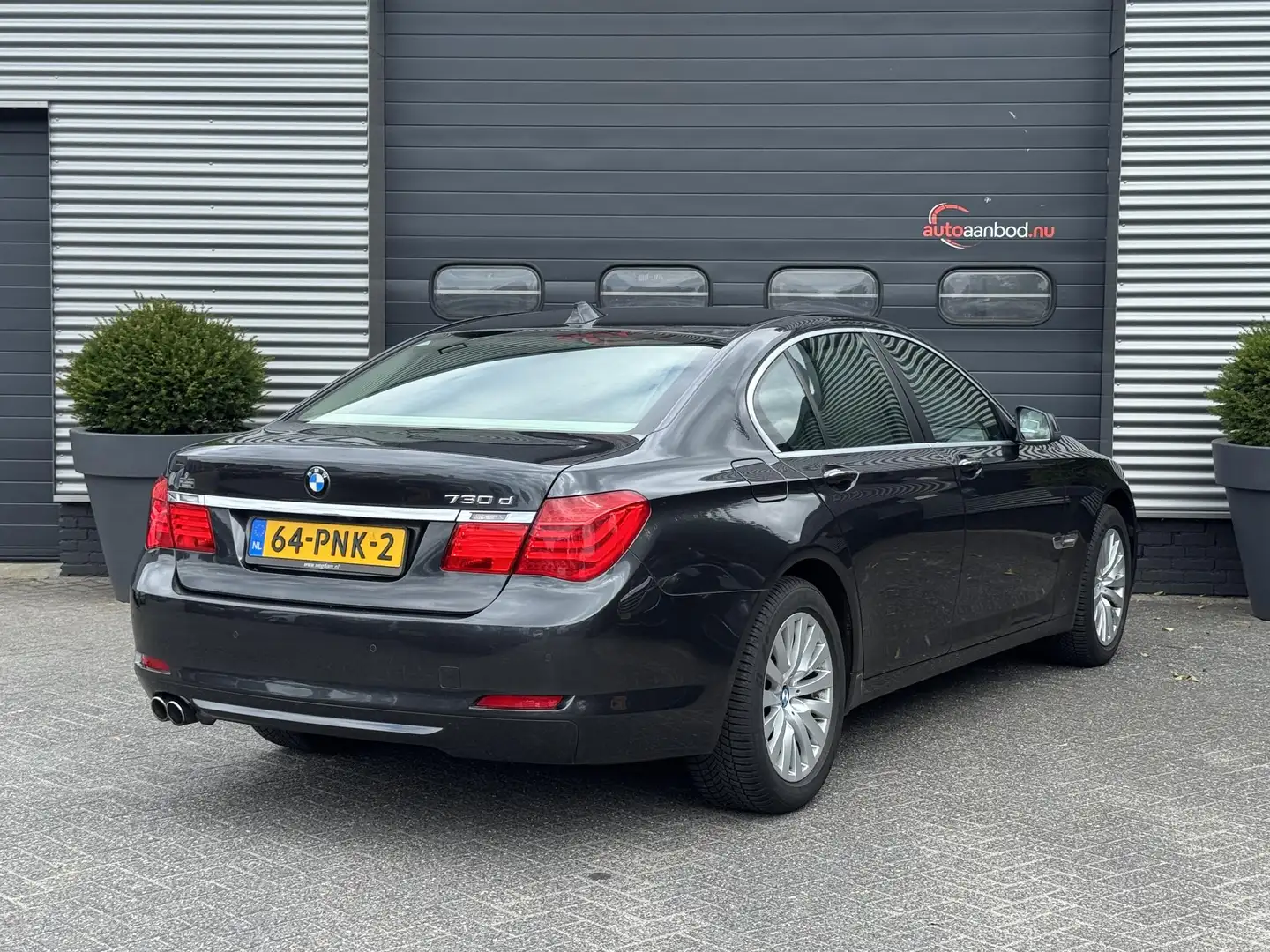 BMW 730 7-serie 730d | Head-Up Display | Lane Assist | Cam Grijs - 2
