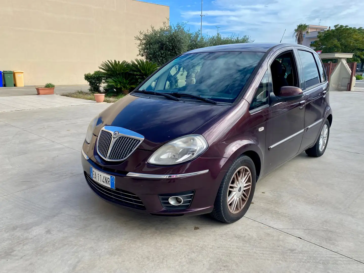 Lancia MUSA 1.3 Multijet ljubičasta - 1