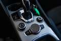 Alfa Romeo Giulia Veloce 2,0 16V 280 AT8 Q4 Silber - thumbnail 10