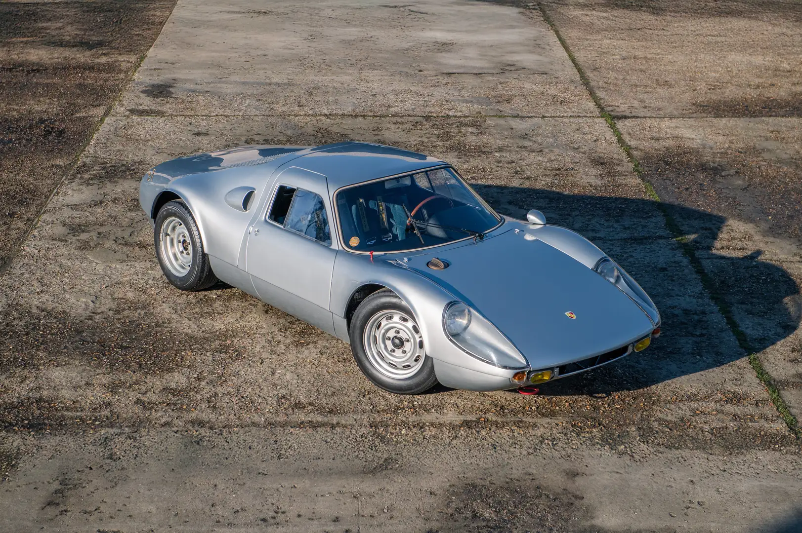 Porsche 904 GTS | Stunningly original | Racing history Silber - 1