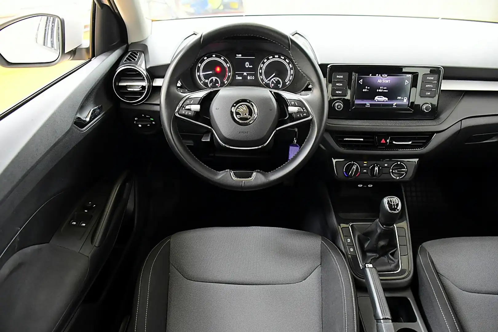 Skoda Fabia Ambition 1,0 Weiß - 2