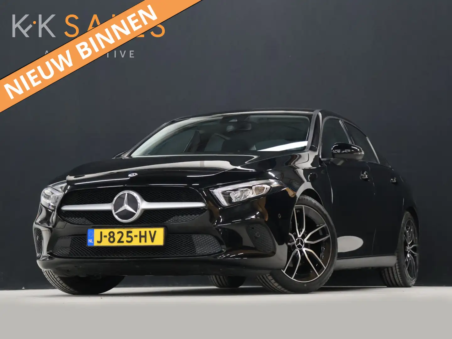 Mercedes-Benz A 180 Luxury Line [CAMERA, STOELVERWARMING, PDC V+A, BLU Noir - 1