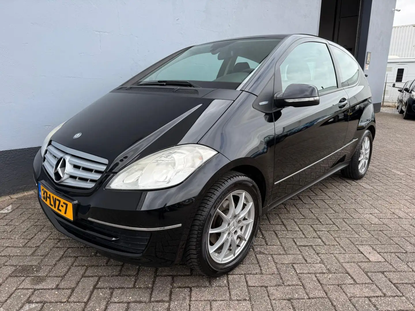 Mercedes-Benz A 160 BlueEFFICIENCY Business Class - Airco - LMV Zwart - 1