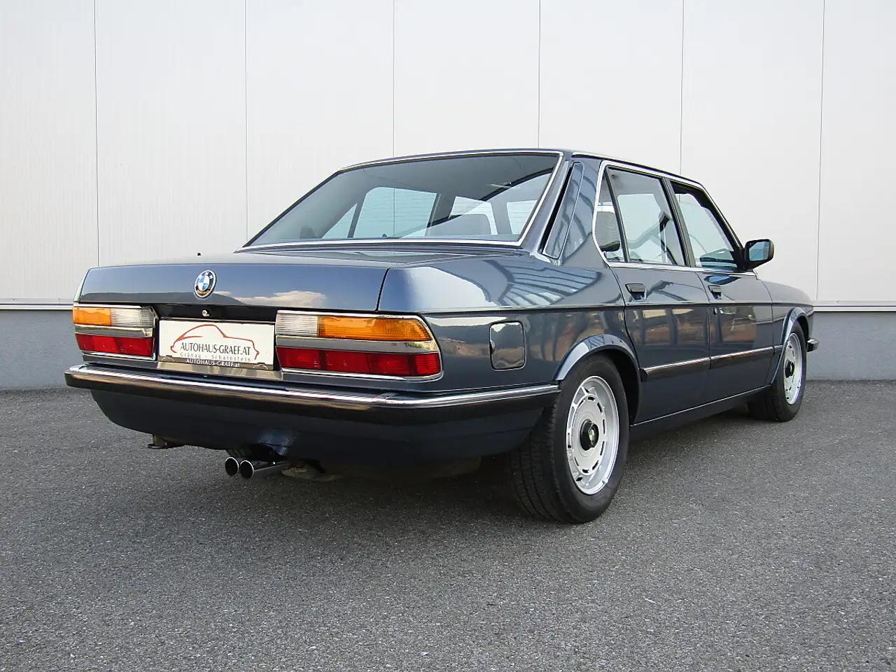 BMW 535 i KAT E28M30 sehr schöner Zustand, foto 4