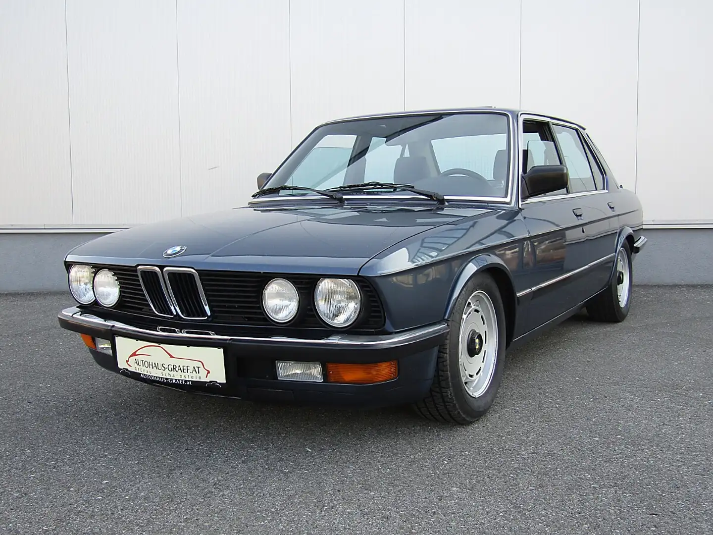 BMW 535 i KAT E28M30 sehr schöner Zustand Blau - 1