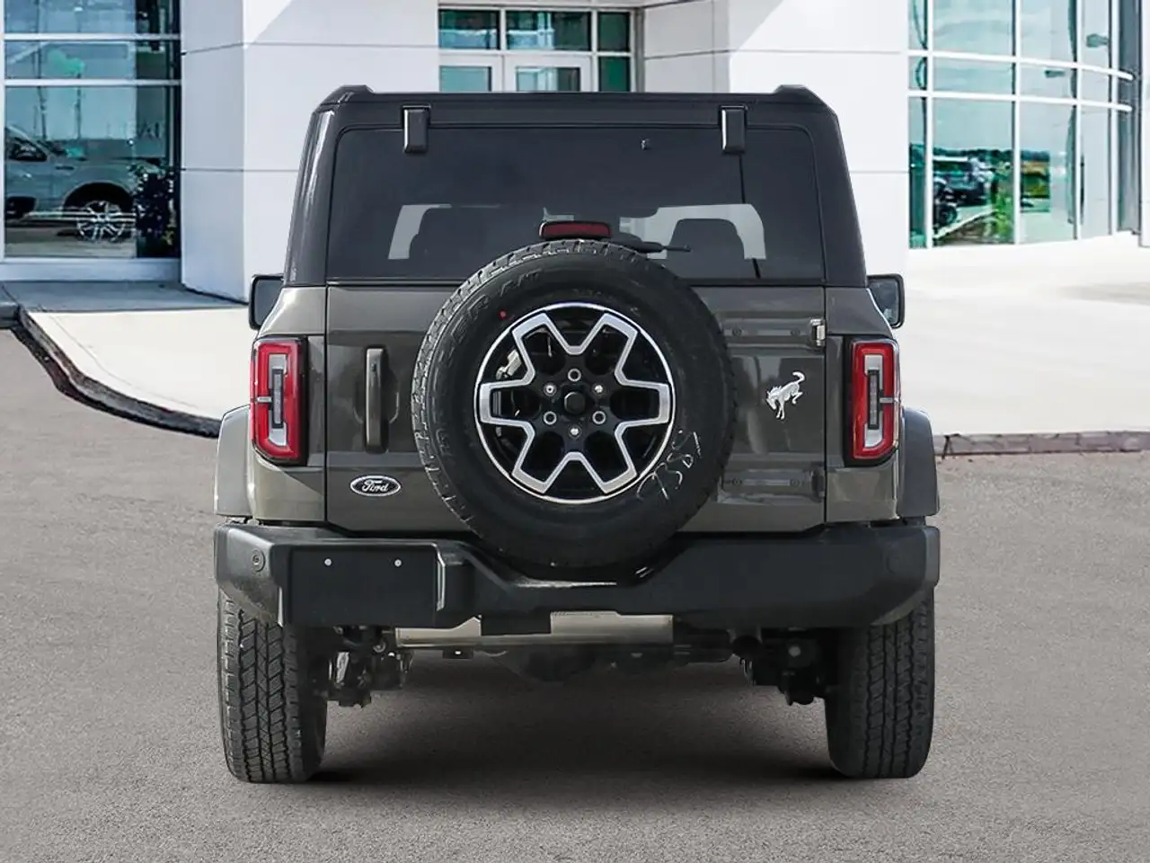 Ford Bronco photo Ford Bronco