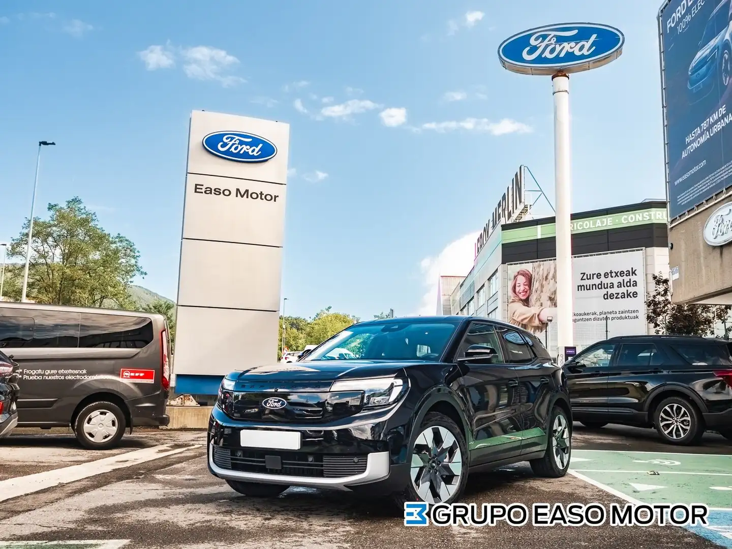 Ford Explorer AWD Rango Extendido 79kWh - 1