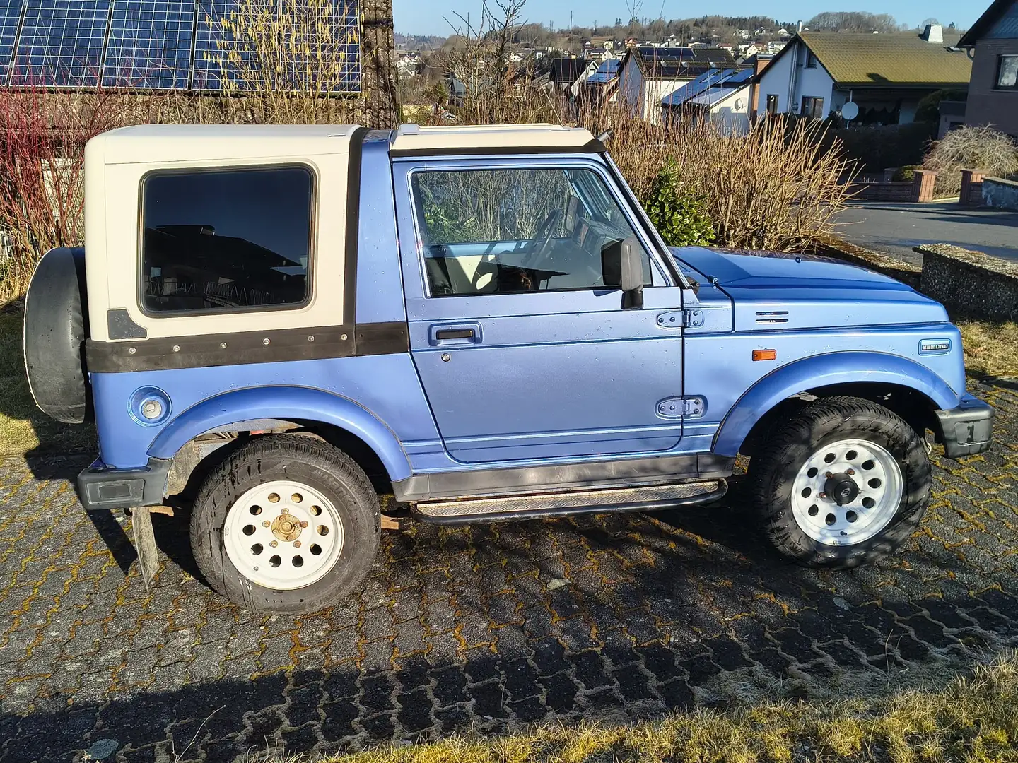 Suzuki SJ Samurai de Luxe - 2
