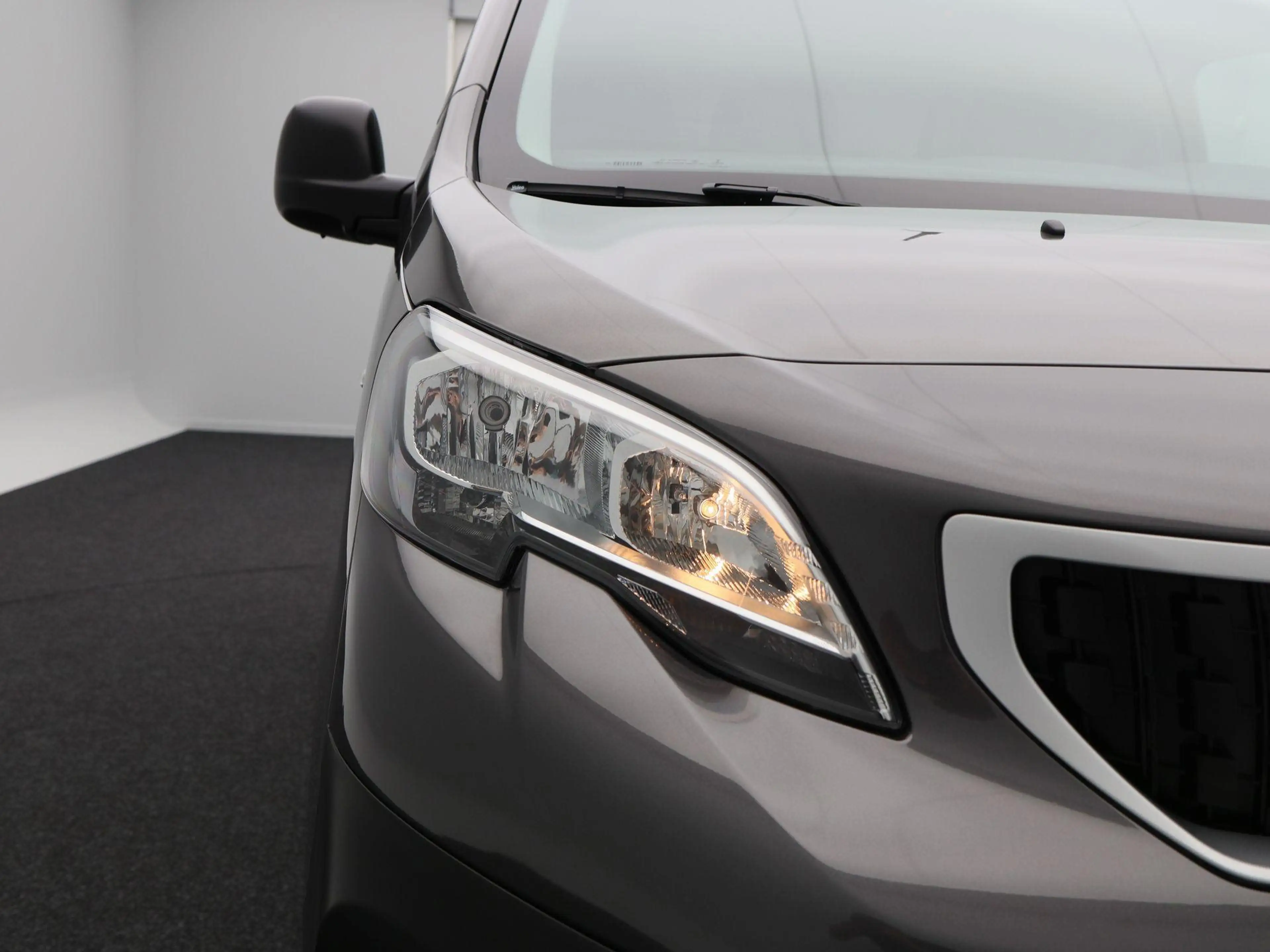 Peugeot Expert 1.5 BlueHDi 100 Standard Premium | Cruise Control — photo 8