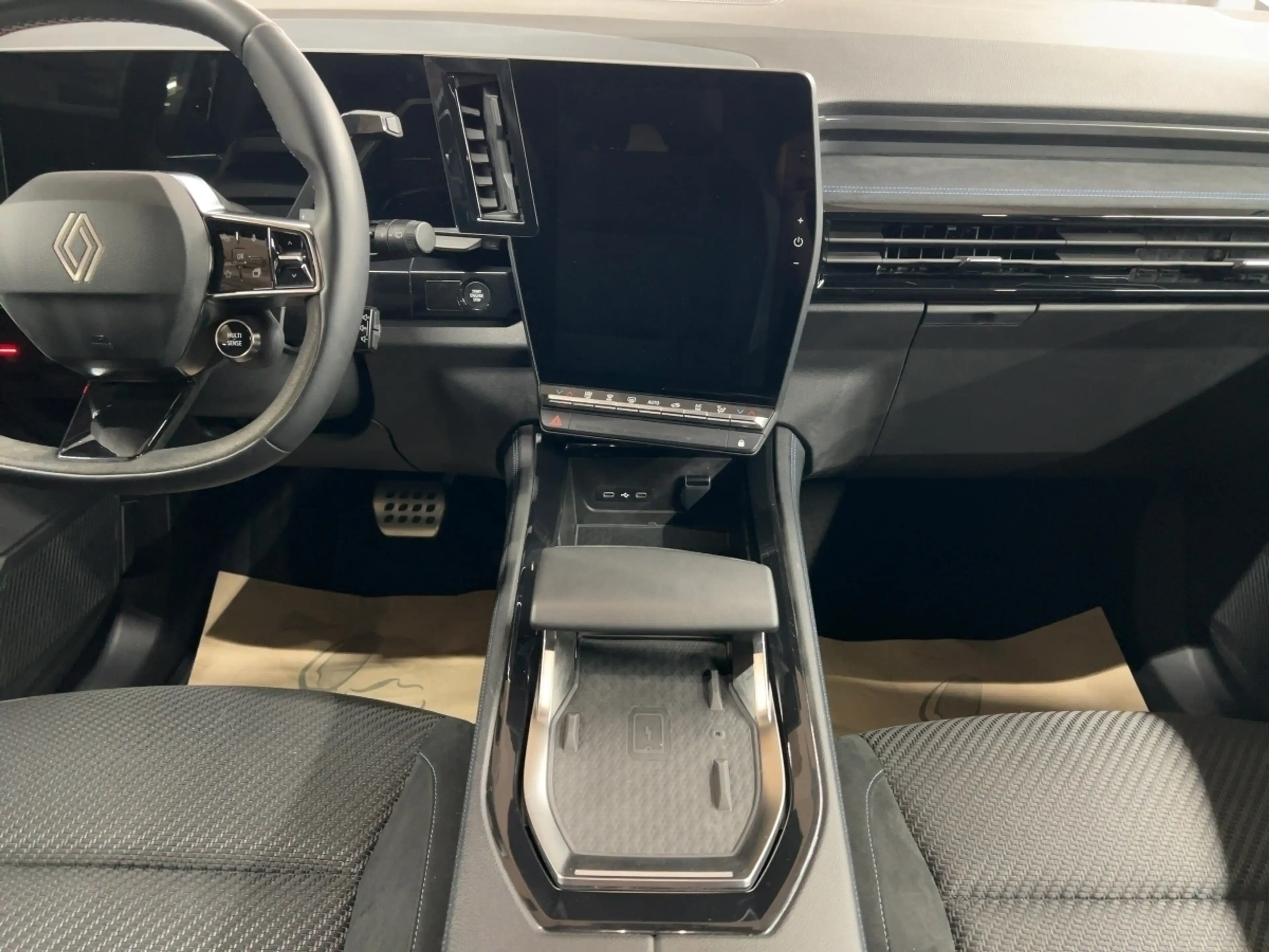 Renault Espace ESPRIT ALPINE E-TECH FULL HYBRID 200 PANORAMADACH — photo 12