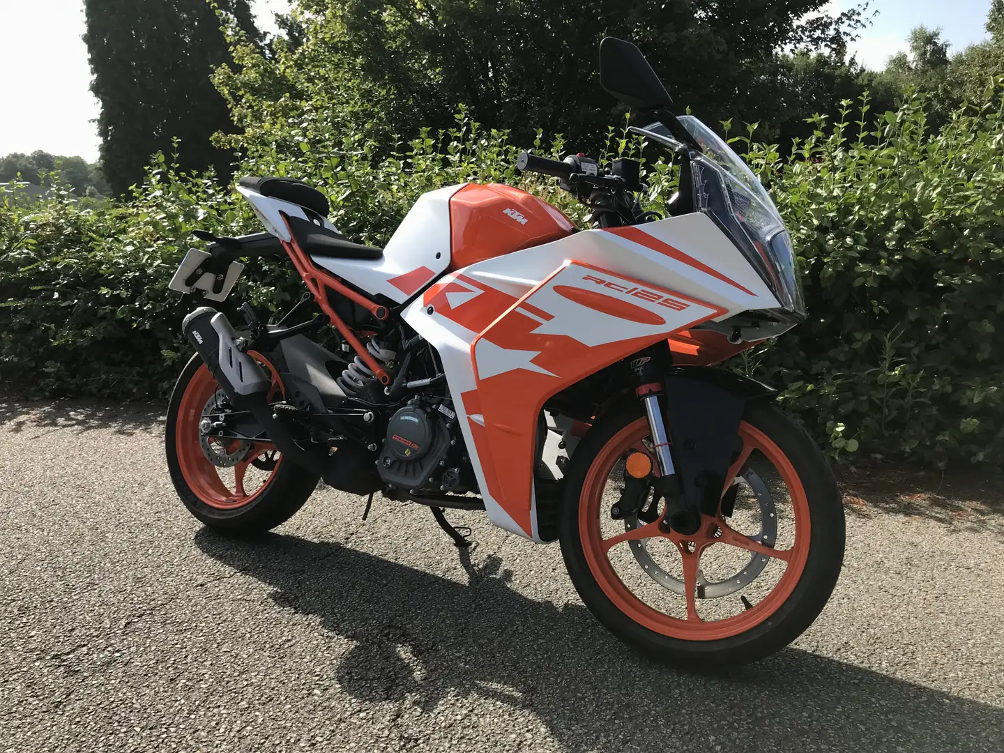 KTM RC 125 Biały - 1