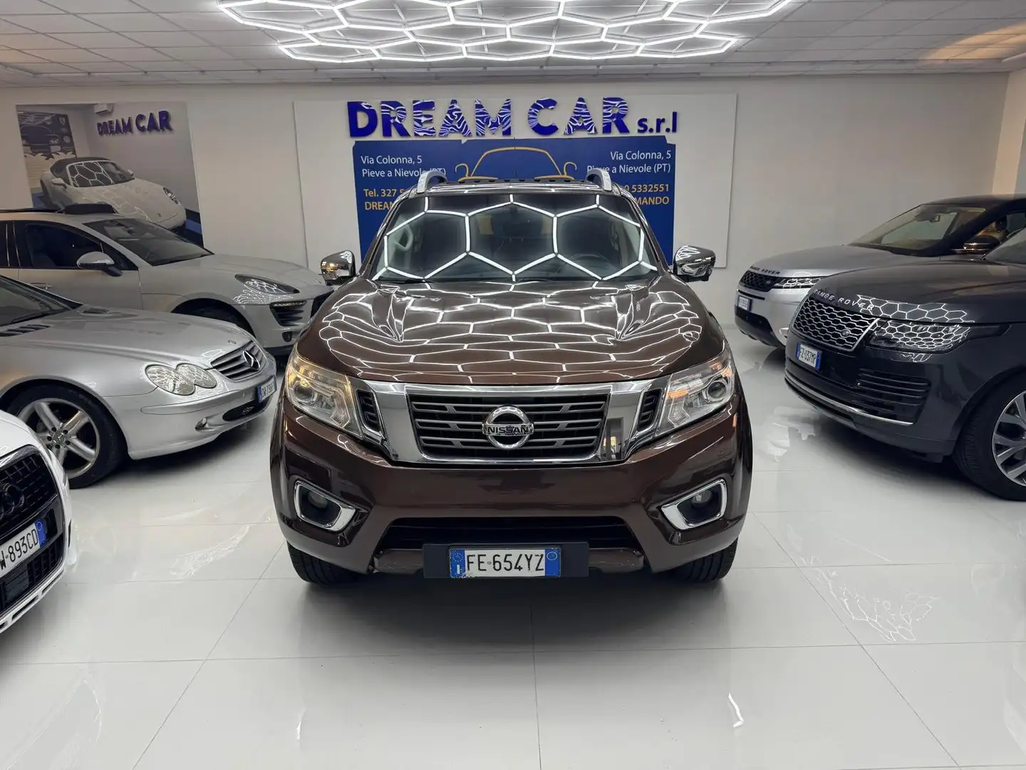 Nissan Navara Navara III 2016 2.3 dci d.cab Tekna 4wd 190cv auto Bruin - 2