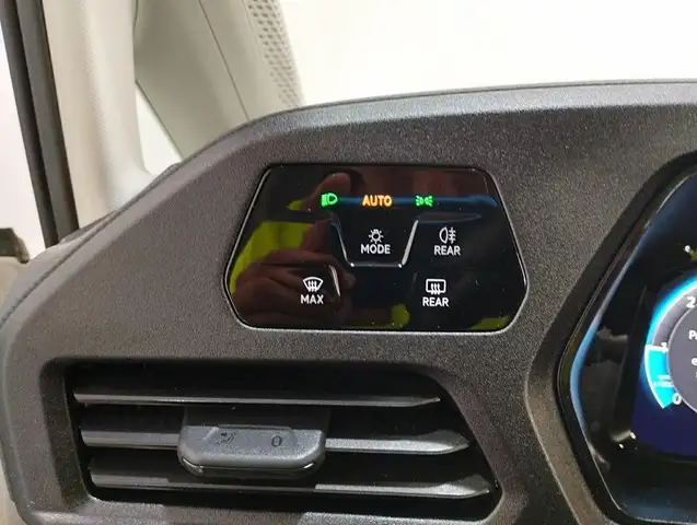 Volkswagen Caddy view 12