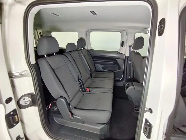 Volkswagen Caddy view 6
