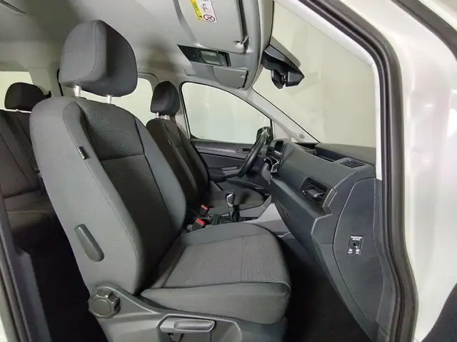 Volkswagen Caddy view 5