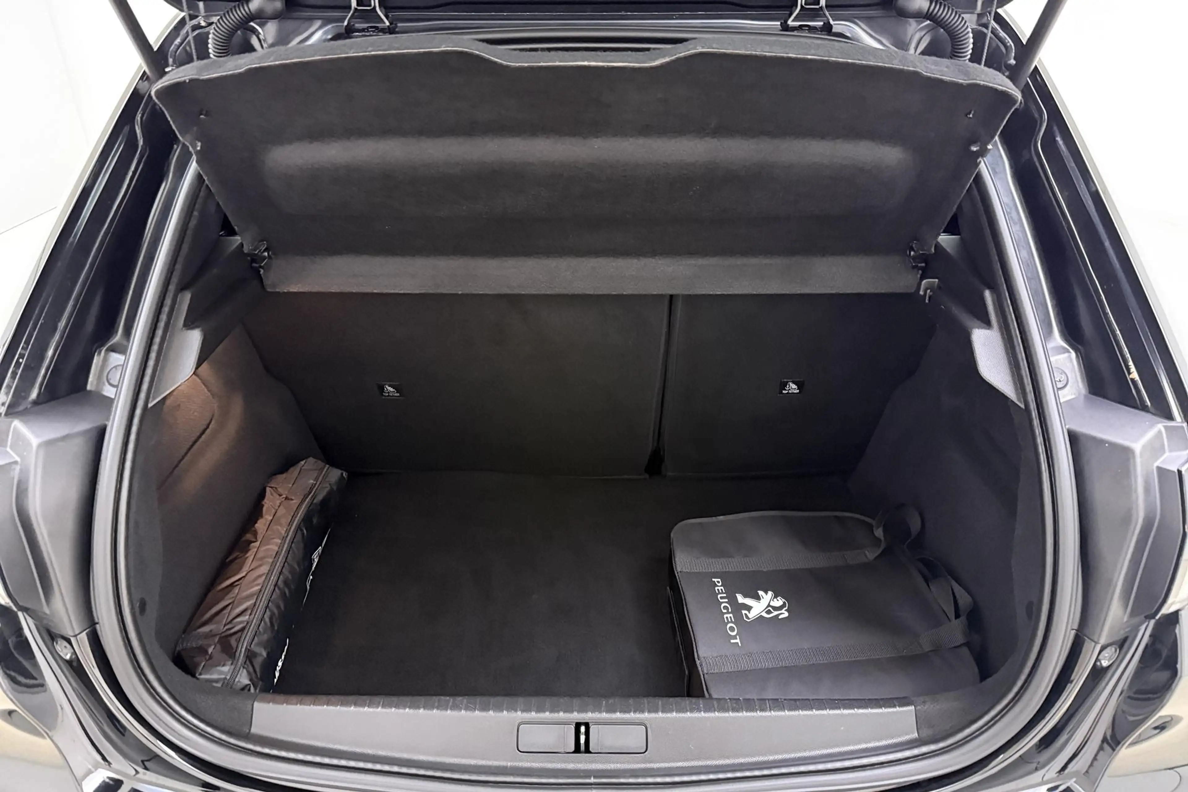 Peugeot e-208 EV Allure Pack 50 kWh | SOH 95% | Apple Carplay/An — photo 10