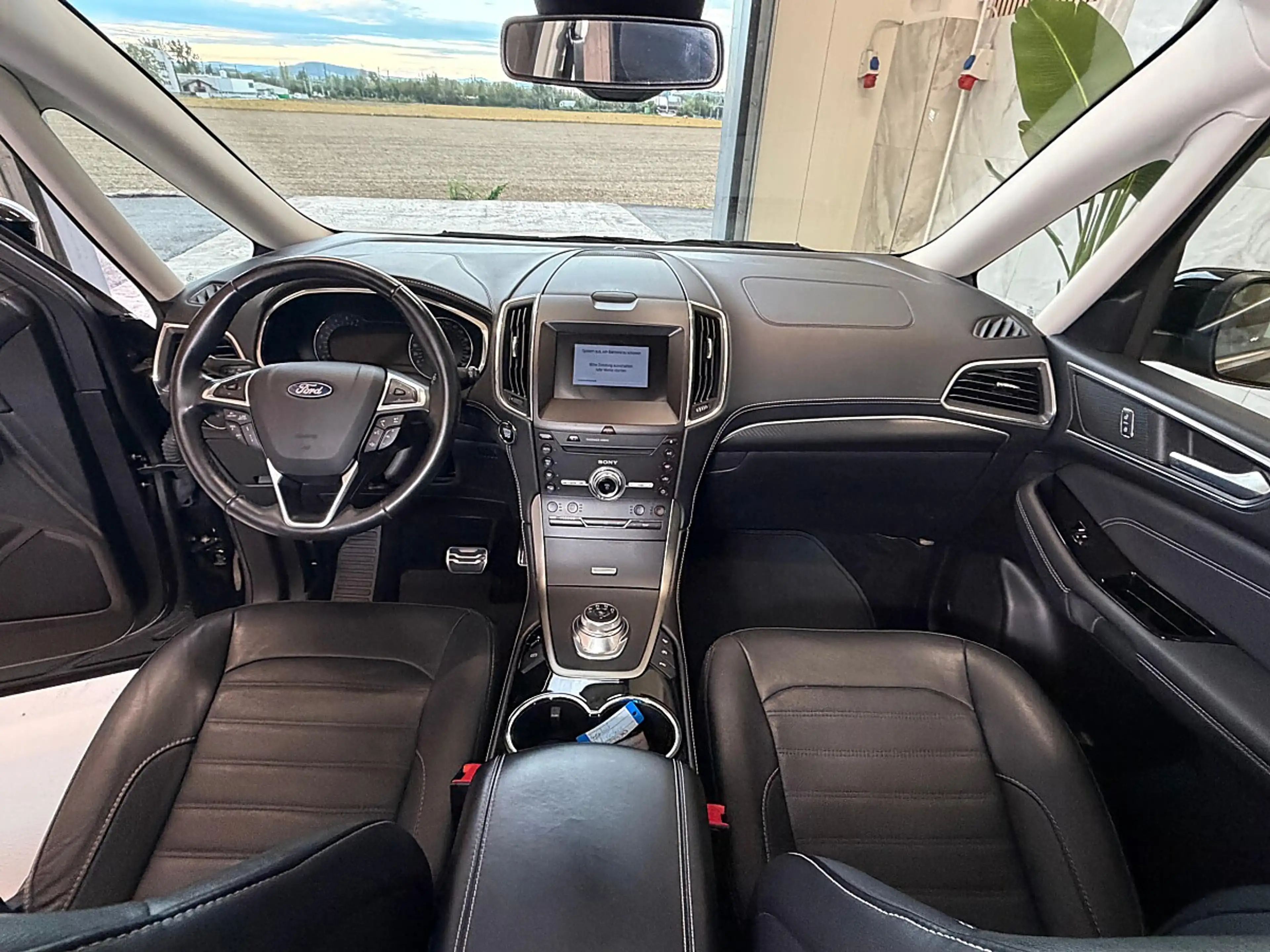 Ford Galaxy 2,0 EcoBlue Vignale AWD Aut. Tempomat, Kollisio... — photo 10