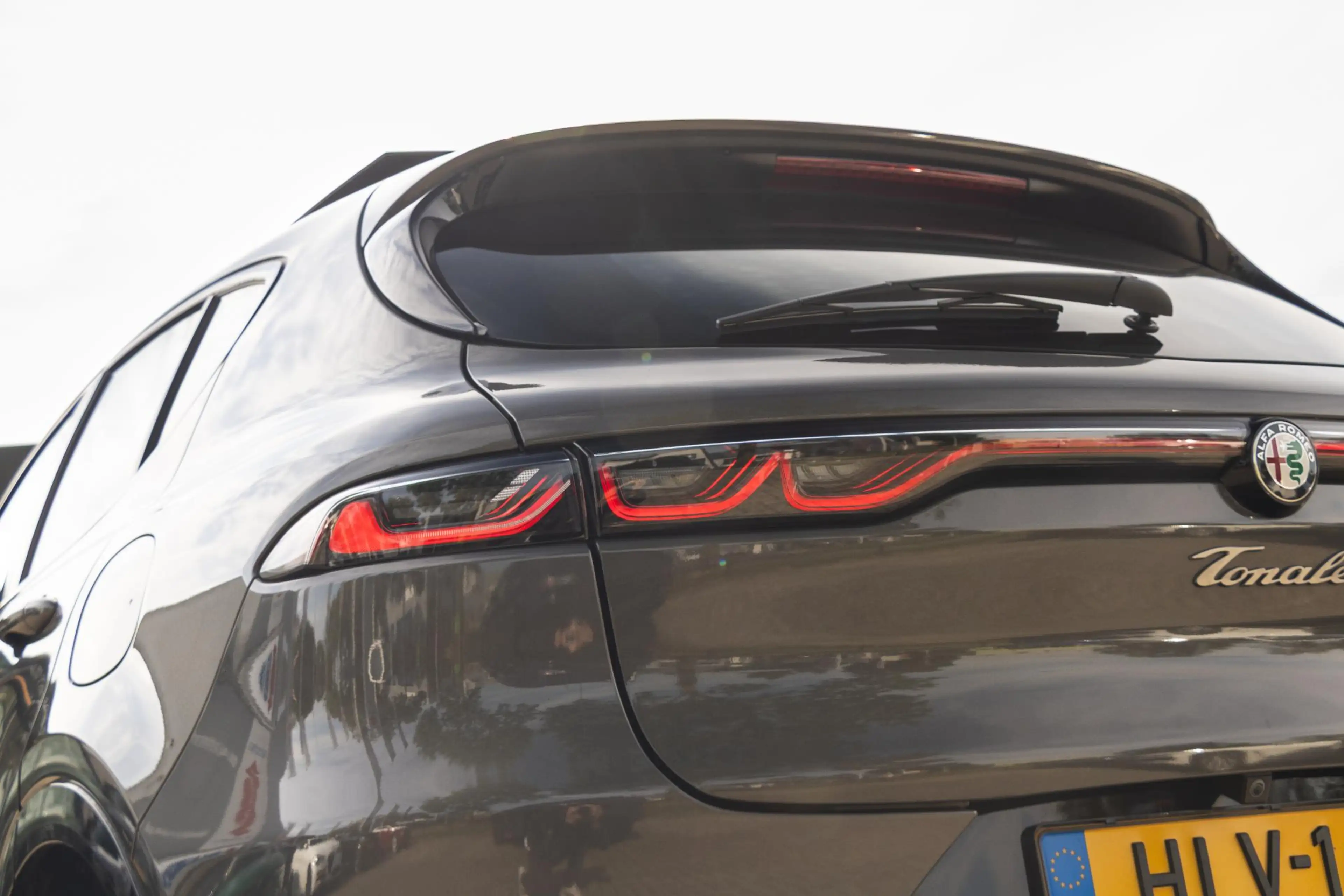 Alfa Romeo Tonale 1.3T PHEV Veloce Pano Lederen — photo 7