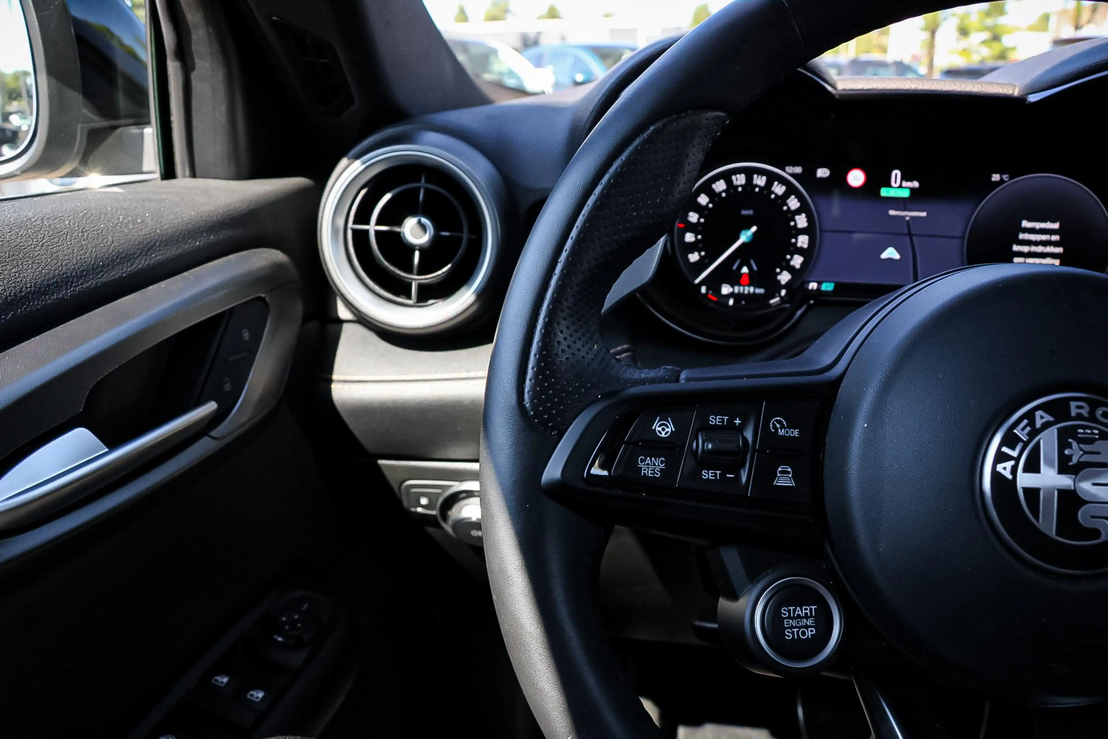 Alfa Romeo Tonale 1.3T PHEV Veloce Pano Lederen — photo 13